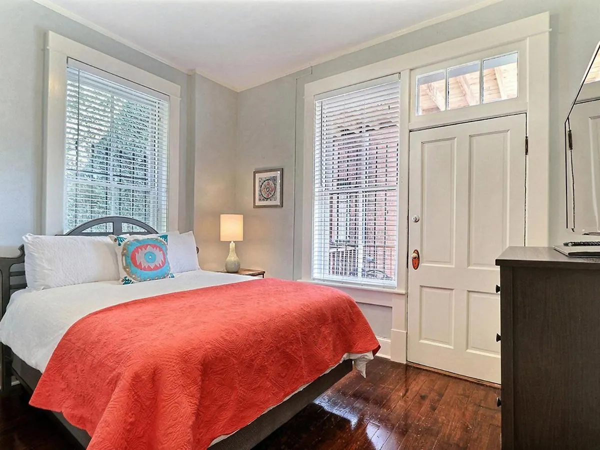 Lafayette Row Unit 1 Daire Savannah ABD